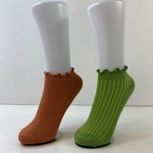 Womens Ankle Socks Set 2 Ruffled Edge Textured Stripes Solid Orange Green